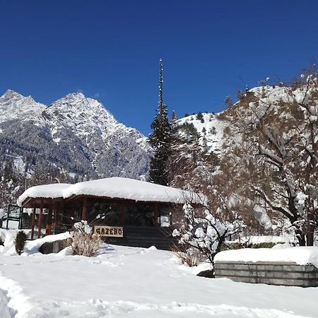 Solang Valley Resort Manāli Екстериор снимка