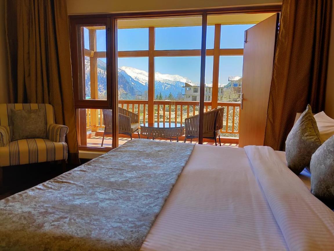 Solang Valley Resort Manāli Екстериор снимка