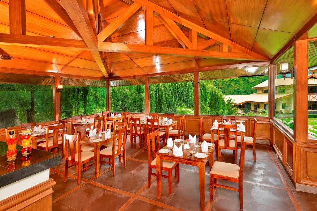 Solang Valley Resort Manāli Екстериор снимка