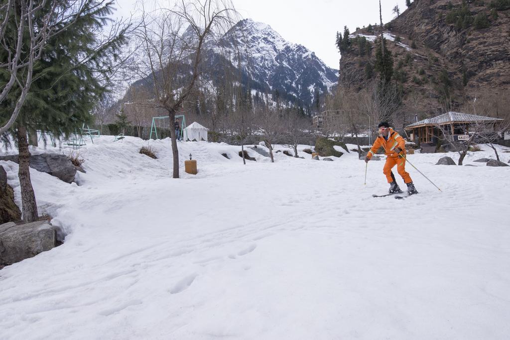 Solang Valley Resort Manāli Екстериор снимка
