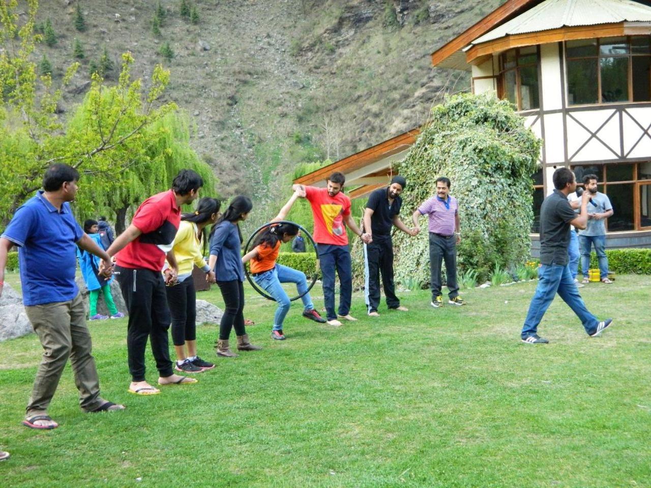 Solang Valley Resort Manāli Екстериор снимка